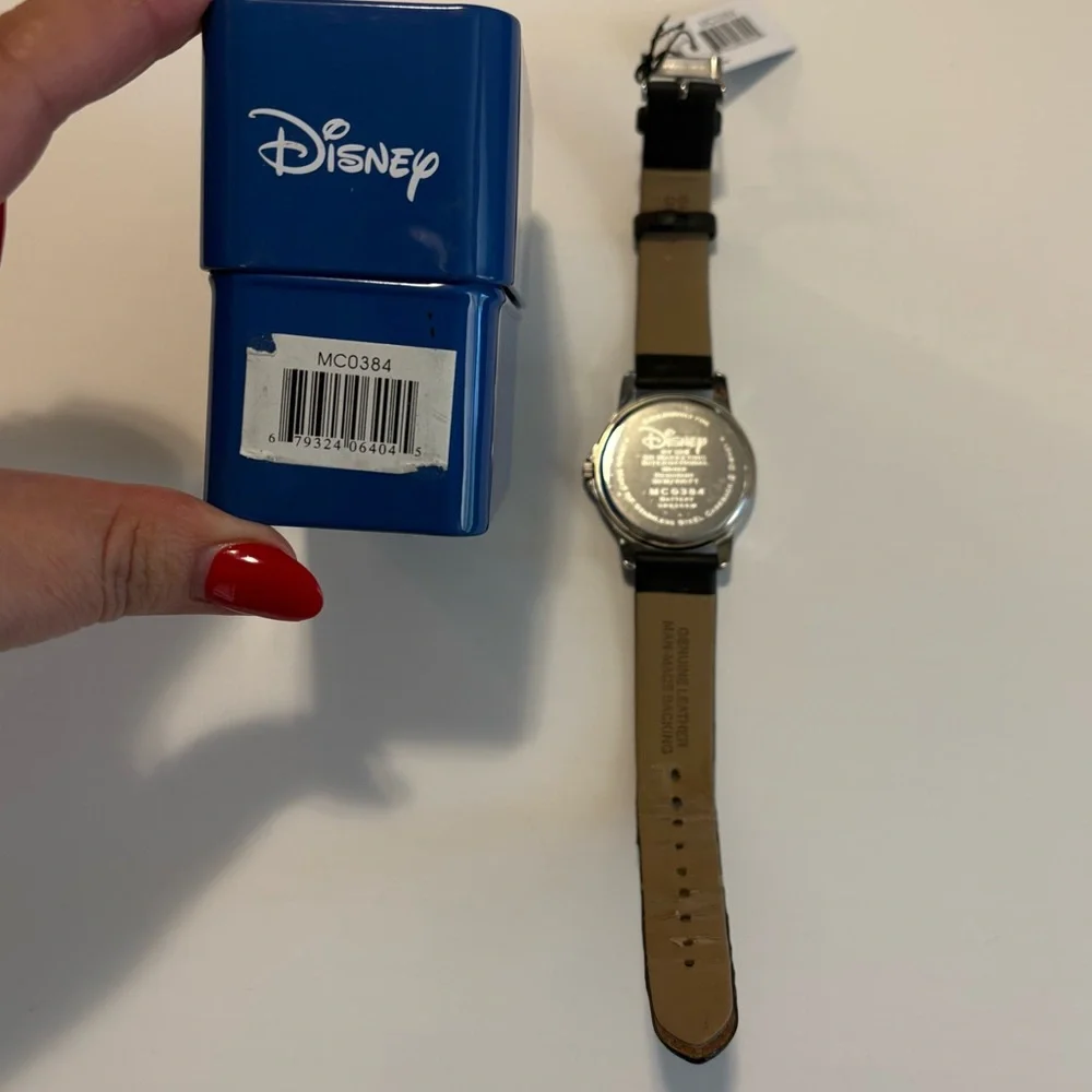 NWT Vintage Disney Mickey Mouse Watch w/ Original Tin – Working!